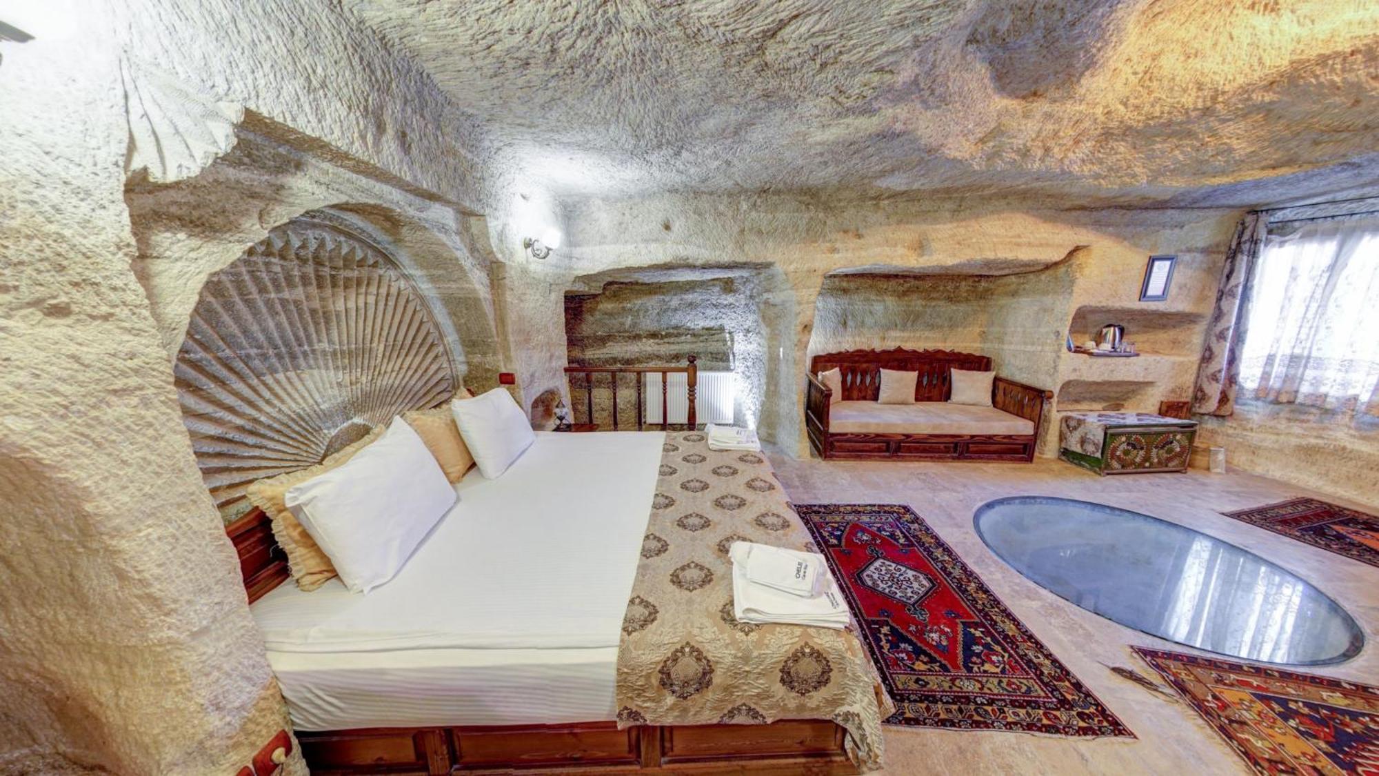 Chelebi Cave Suites Plus 6 Years Old Goreme Room photo