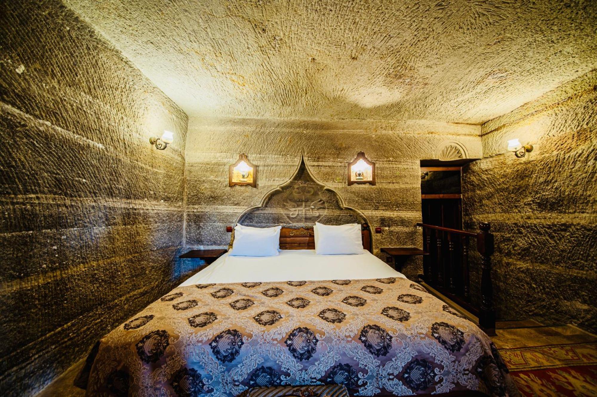 Chelebi Cave Suites Plus 6 Years Old Goreme Room photo